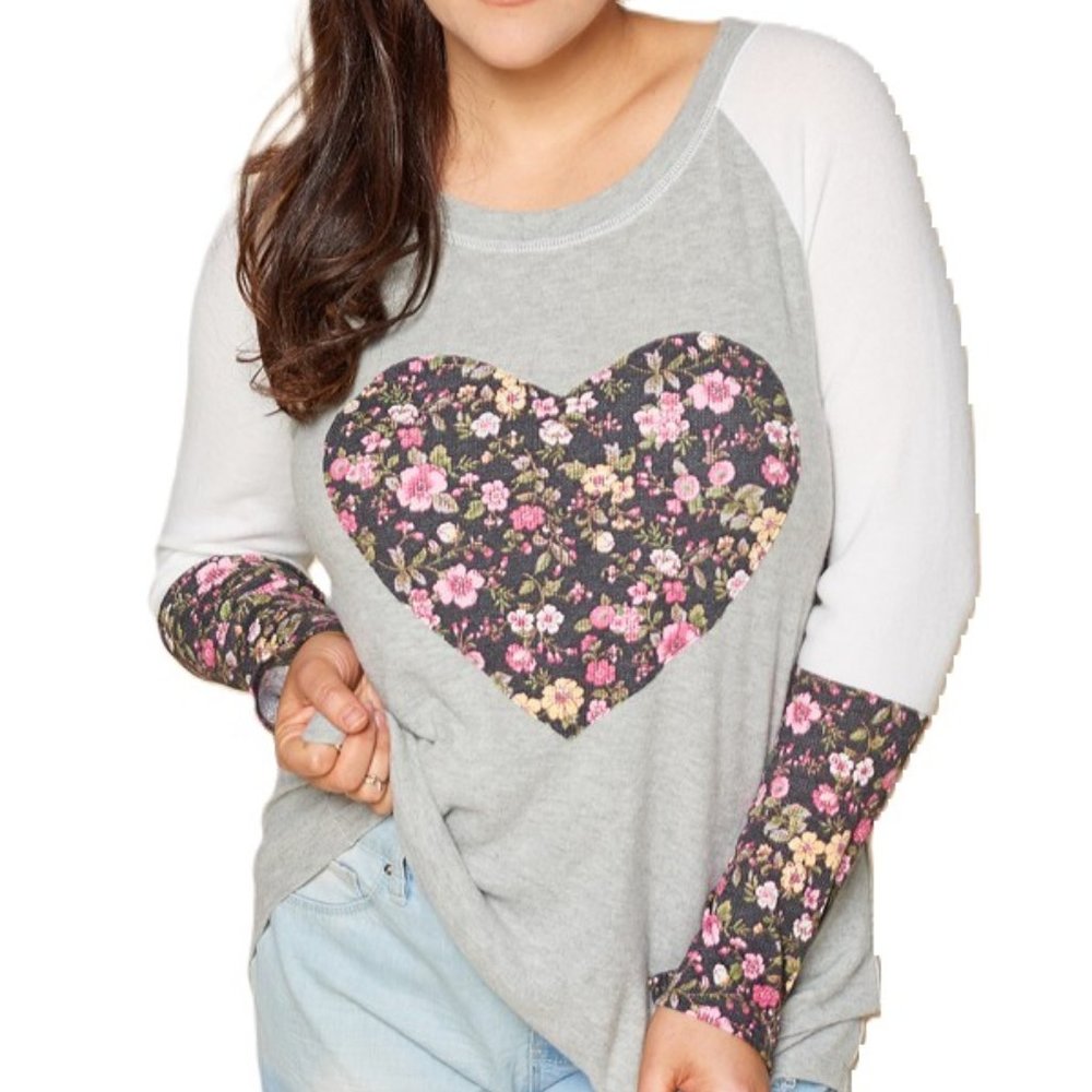 NWT Brushed Hacci Waffle Floral Heart Raglan Top Grey 1X 2X 3X